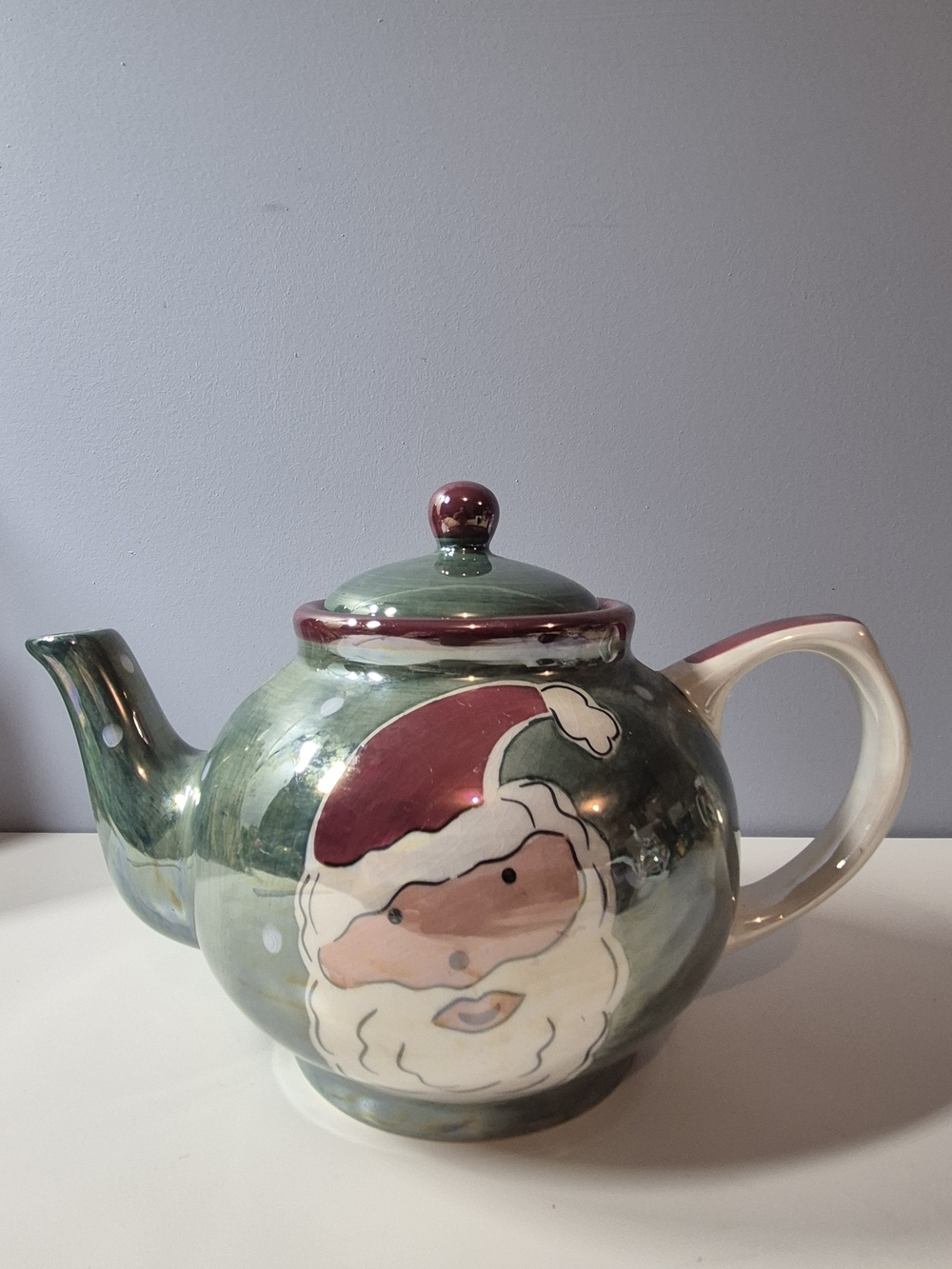 The Hudson's Bay Co. Christmas Street Hand Painted Teapot 8 cup Made in Thailand